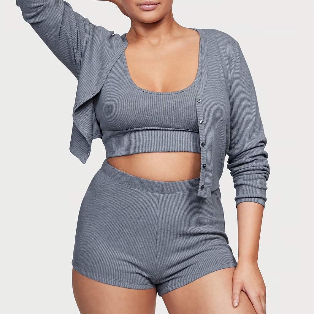Victoria’s Secret 3 Piece Cozy Knit Set